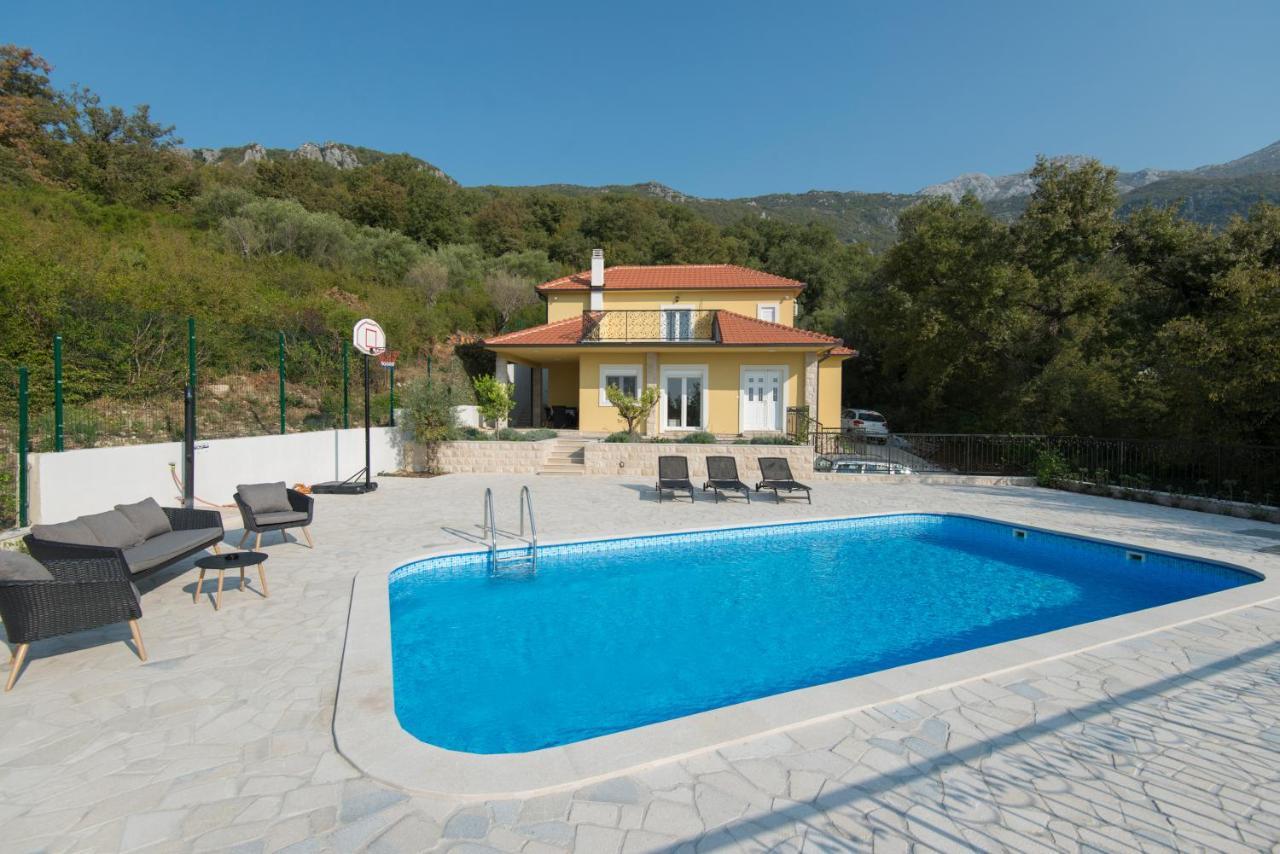 Villa Belle Air Herceg Novi Exterior foto